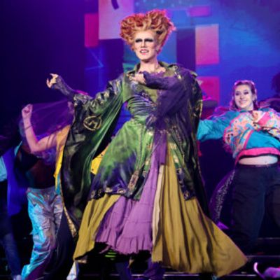 Photos: I PUT A SPELL ON YOU: A SANDERSON SISTER ACT Raises $375,000