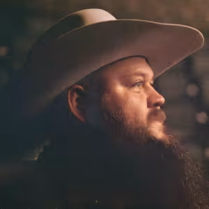 Video: Larry Fleet Counts His Blessings in 'Things I Take for Granted' Music Video