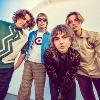 Velvet Starlings Announce Debut Album 'Technicolor Shakedown'