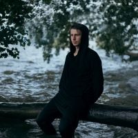 Vonavi Shares Music Video for 'Regrow,' Featuring Actor Dylan Cheek Video