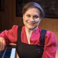 SOLD-OUT Shows Are Audience Favorites At United Solo's Tenth Anniversary