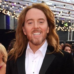 Tim Minchin Will Write the Music For CHITTY CHITTY BANG BANG Remake