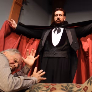 Review: DRACULA at Elmwood Playhouse