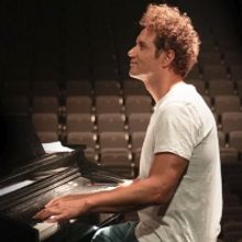 Se desvela el póster oficial de TICK, TICK… BOOM! con Daniel Diges