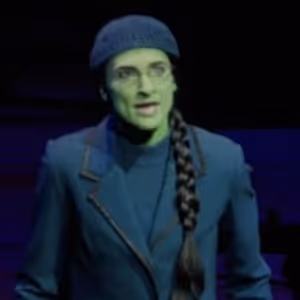 Video: She's Unlimited! Watch New Elphaba Keri René Fuller Sing 'The Wizard and I'…