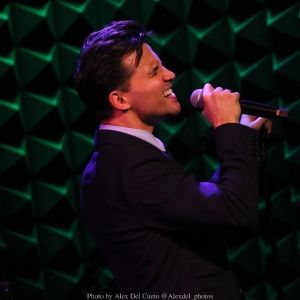 Review: Dez Duron Brings Songs of Love at Joe's Pub