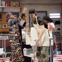 VIDEO: Get A First Look At CLYDE'S at Berkeley Repertory Theatre Video