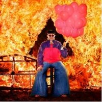 Oliver Tree Returns With New Track 'Out Of Ordinary'