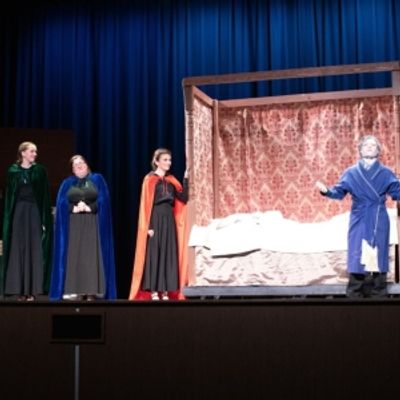 Review: CHARLES DICKENS' A CHRISTMAS CAROL at Lakeside High School
