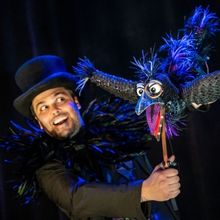 THE FAMILY CROW: A MURDER MYSTERY Flies Back Into The Edmonton Fringe