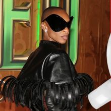 Wake Up With BroadwayWorld November 20, 2025- Inside WICKED: FOR GOOD NY Premiere and