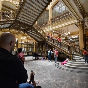Visitantes Al Palacio Postal Disfrutarán De Los Buscones Con El Estudio De La Ópera…