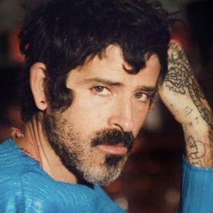 Devendra Banhart Releases New Track 'Sirens'