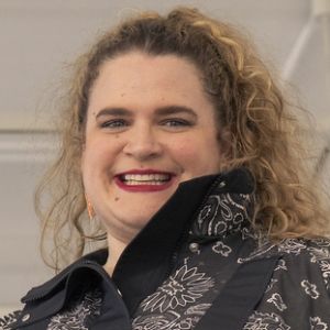 Photo: Bonnie Milligan Guest Stars In AND JUST LIKE THAT