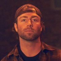 Teddy Robb Releases 'Pretty Things'