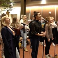 Video: Go Inside The First Orchestra Rehearsal For The Fulton's 9 TO 5 Video