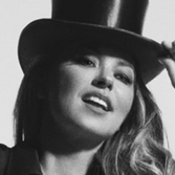 Shania Twain Announces Brand New Album 'Queen of Me' & Global Tour Dates Photo