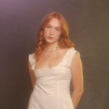 Singer/Songwriter Bella White Releases New Covers 'EP FIVE FOR SILVER'