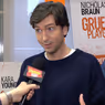 Video: Nicholas Braun & Kara Young Are Getting Ready for GRUESOME PLAYGROUND INJURIES
