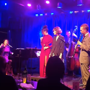 Review: Champian Fulton FLYING HIGH Delivers Vibrant Jazz & Cabaret at Birdland