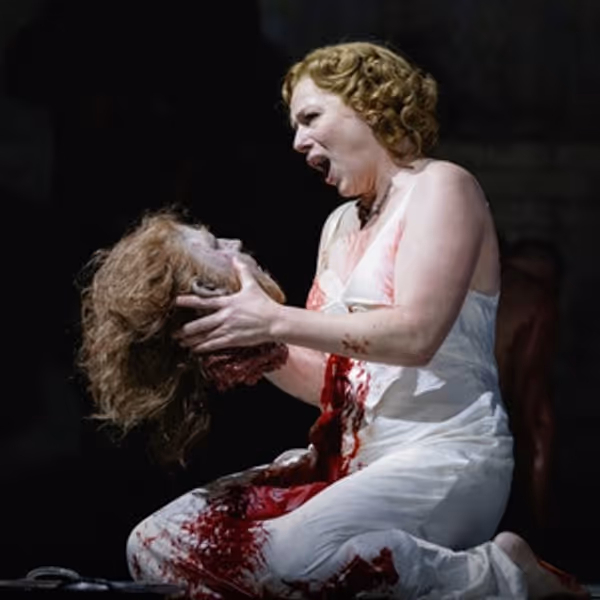 Video: Jennifer Holloway Sings 'Ah! Ich habe deinen Mund geküsst' from Strauss's SALOME - Chicago Theater Video