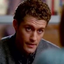 TV: GLEE Peek - Matthew Morrison Reveals A Secret