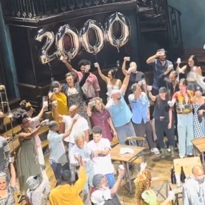 Video: HADESTOWN Celebrates 2000th Performance Featuring Alumni