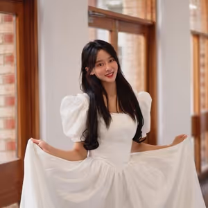 London Producer Bridges East and West Through Award-Winning Immersive Theatre