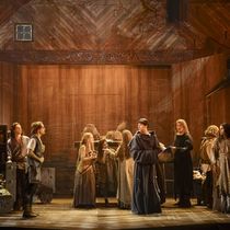 TV: LOS PILARES DE LA TIERRA anuncia su despedida con promoción de San Valentín