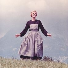 Julie Andrews In the Spotlight: From Broadway to THE SOUND OF MUSIC and Beyond