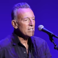 Photos: Bruce Springsteen & More Perform at the 15th Annual Stand Up For Heroes in…