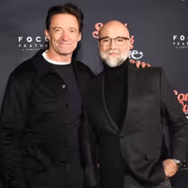 Photos: Hugh Jackman Attends SONG SUNG BLUE Milwaukee Premiere