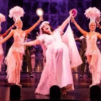 Wake Up With BWW 4/25: FUNNY GIRL Reviews, THE SKIN OF OUR TEETH Opening, and More!