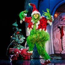 Review: HOW THE GRINCH STOLE CHRISTMAS! THE MUSICAL Brings the Magic of Dr. Seuss fro