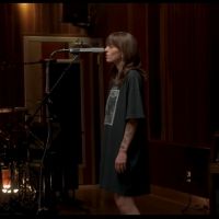 VIDEO: Sasha Sloan Performs 'Lie' on THE TONIGHT SHOW WITH JIMMY FALLON Video