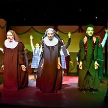 Review: NUNCRACKERS: THE NUNSENSE CHRISTMAS MUSICAL at Theatre 29