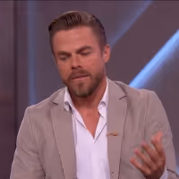 VIDEO: Derek Hough Has Dancing Tips for Tyra Banks on THE KELLY CLARKSON SHOW Video