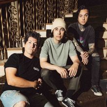 Video: Pierce The Veil Share '12 Fractures' (Feat. chloe moriondo) Visual