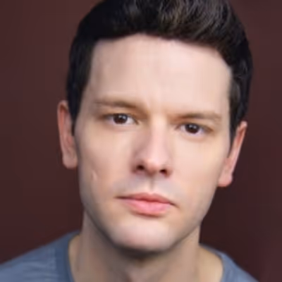 BWW Interview: Irish Rep's Ian Holcomb on the Uniqueness of LONDON ASSURANCE and the Power of Taking Off One's Mask
