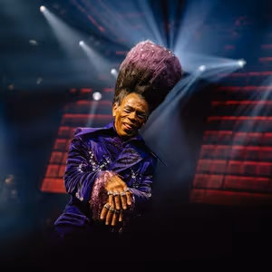 Photos & Video: CATS: THE JELLICLE BALL First Preview
