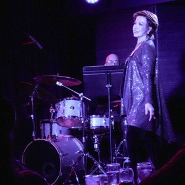 Photos: Donna McKechnie Continues Residency at the Laurie Beechman Theatre Photo
