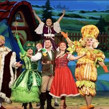 Review: JOCK AND THE BEANSTALK, Pavilion Theatre