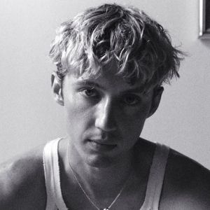 Troye Sivan to Release New Album in October; Drops 'RUSH' Single