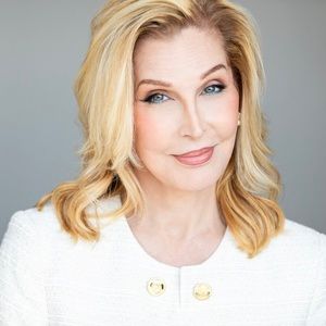 Interview: OH MARY's Bianca Leigh on RAINBOWS & SPANDEX at The Laurie Beechman