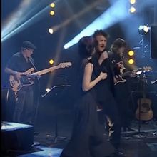 Video: Australian BEETLEJUICE Stars Sing Say My Name