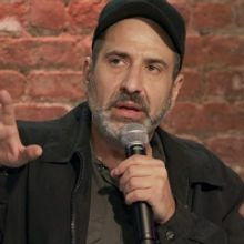 Sixth Show Announced For Comedian Dave Attell At The Den Theatre