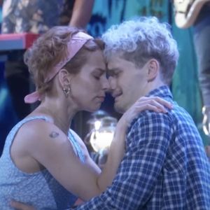 Video: The Cast of ILLINOISE Performs 'The Predatory Wasp of the Palisades is Out to…