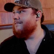 Luke Combs' Apple Music Live Performance Streaming Tonight Only On Apple Music