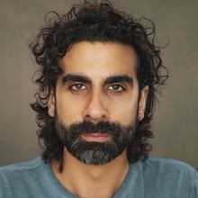 Interview: 'You Feel This Joy At Letting Weird Be Wonderful!': Actor Scott Karim on J