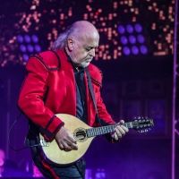 BWW Review: CABARET ALL STARS FT. BILL BAILEY, Proud Embankment